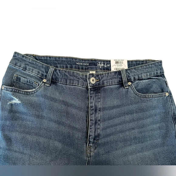 Style & Co. Wide Leg Crop Jeans Frayed Hem - Picture 3 of 9